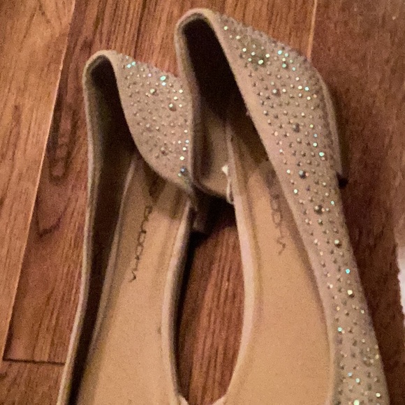 Big Buddha gemstone adorned ballerina flats - Picture 6 of 9